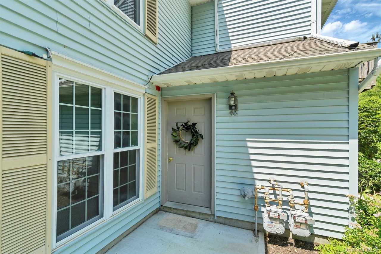 48 Homestead Village Dr - Photo 2 of 35