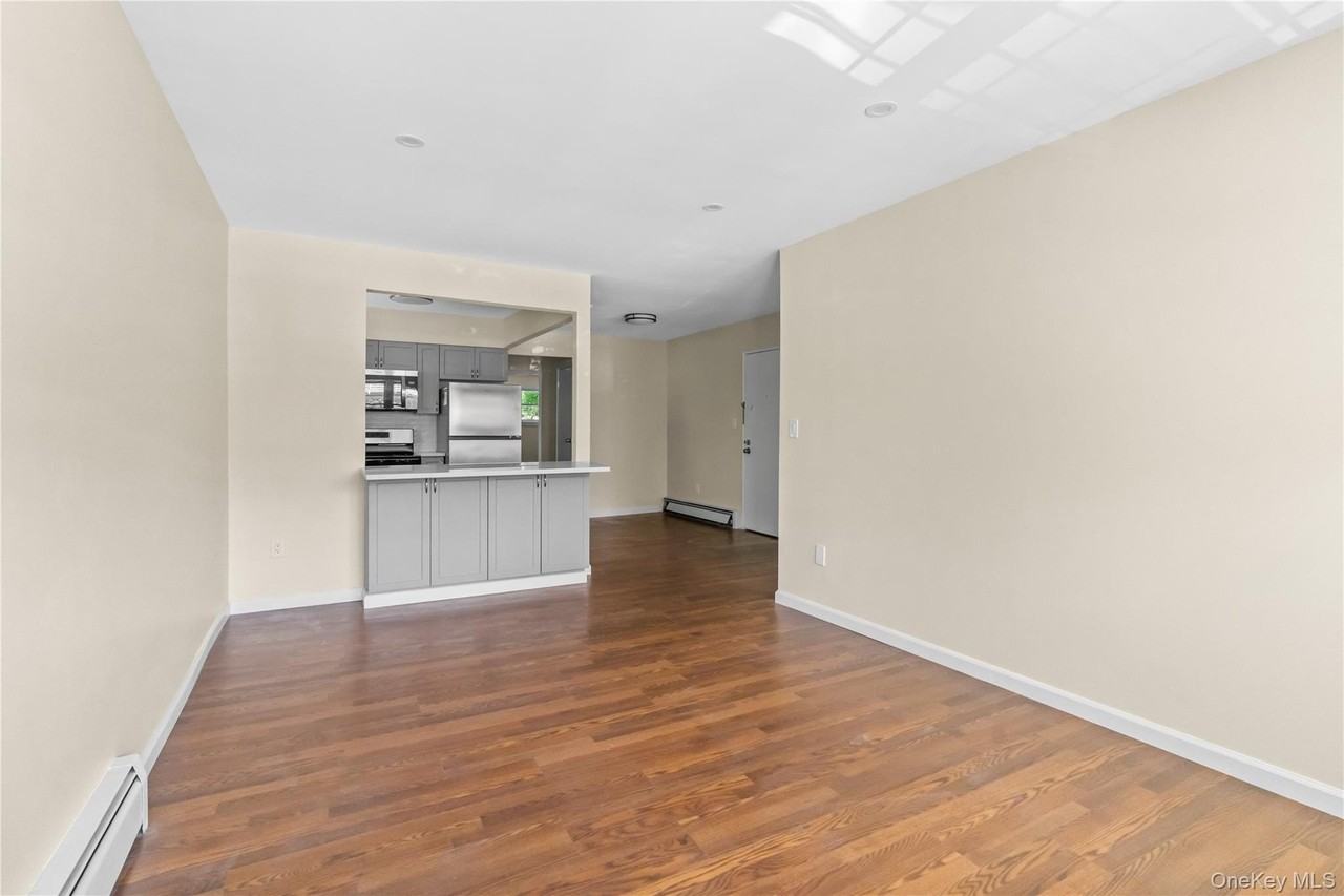 401 Olmstead Ave #2 - Photo 3 of 18