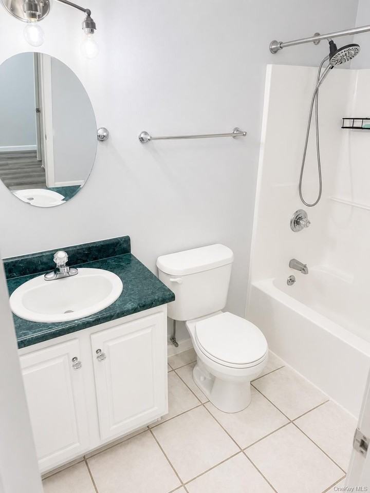 13 Talcott Pl - Photo 4 of 7