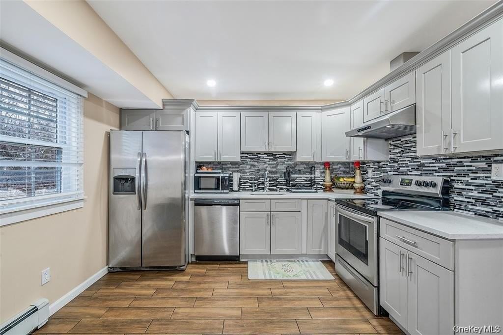 508 Nostrand Ave - Photo 2 of 8