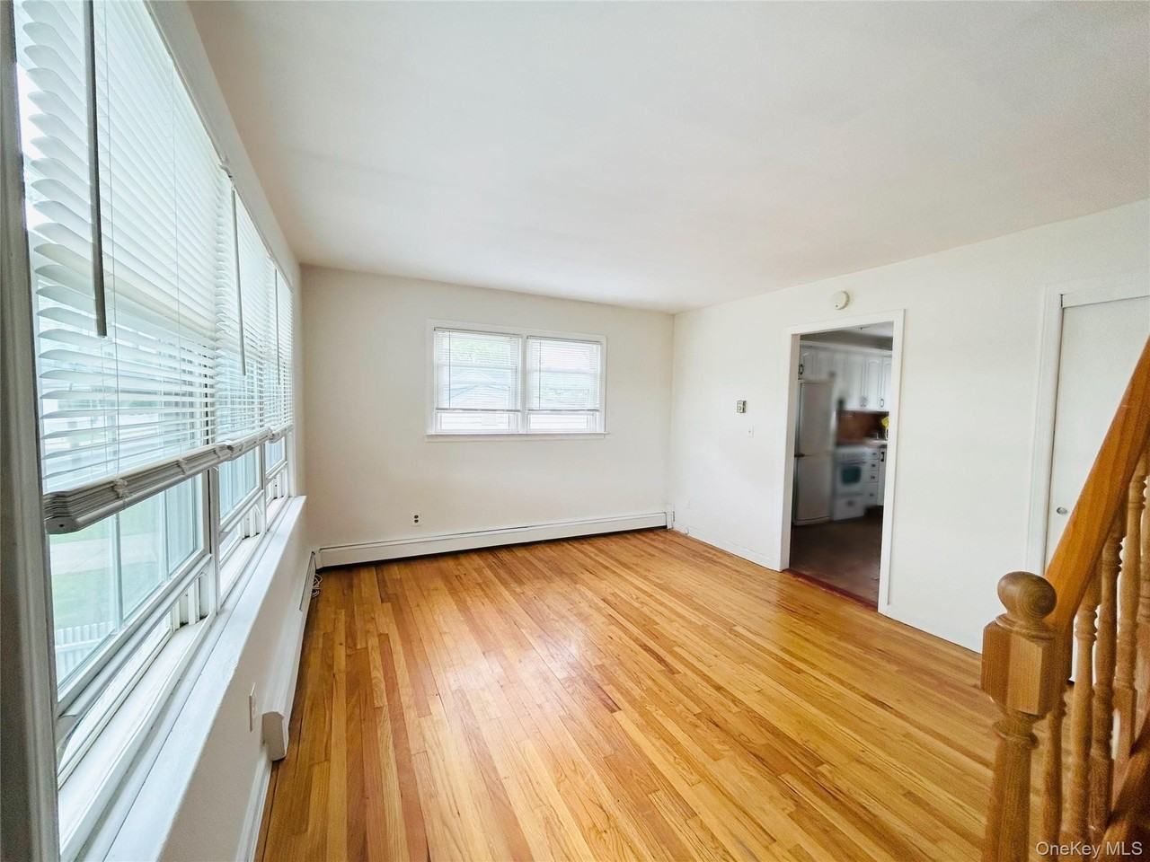 388 N Alleghany Ave - Photo 3 of 8