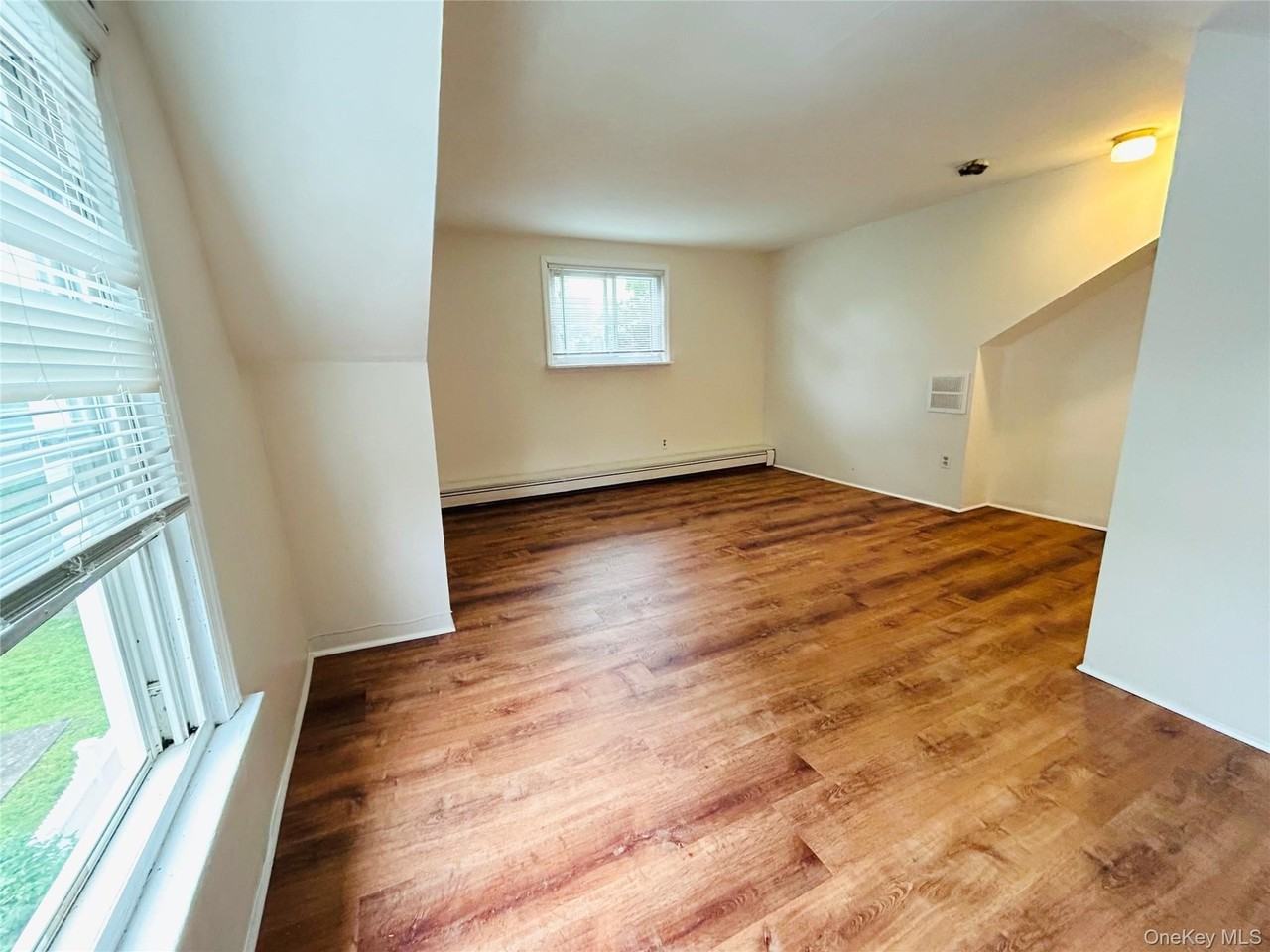 388 N Alleghany Ave - Photo 5 of 8