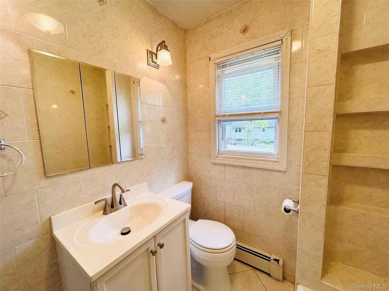 388 N Alleghany Ave - Photo 6 of 8