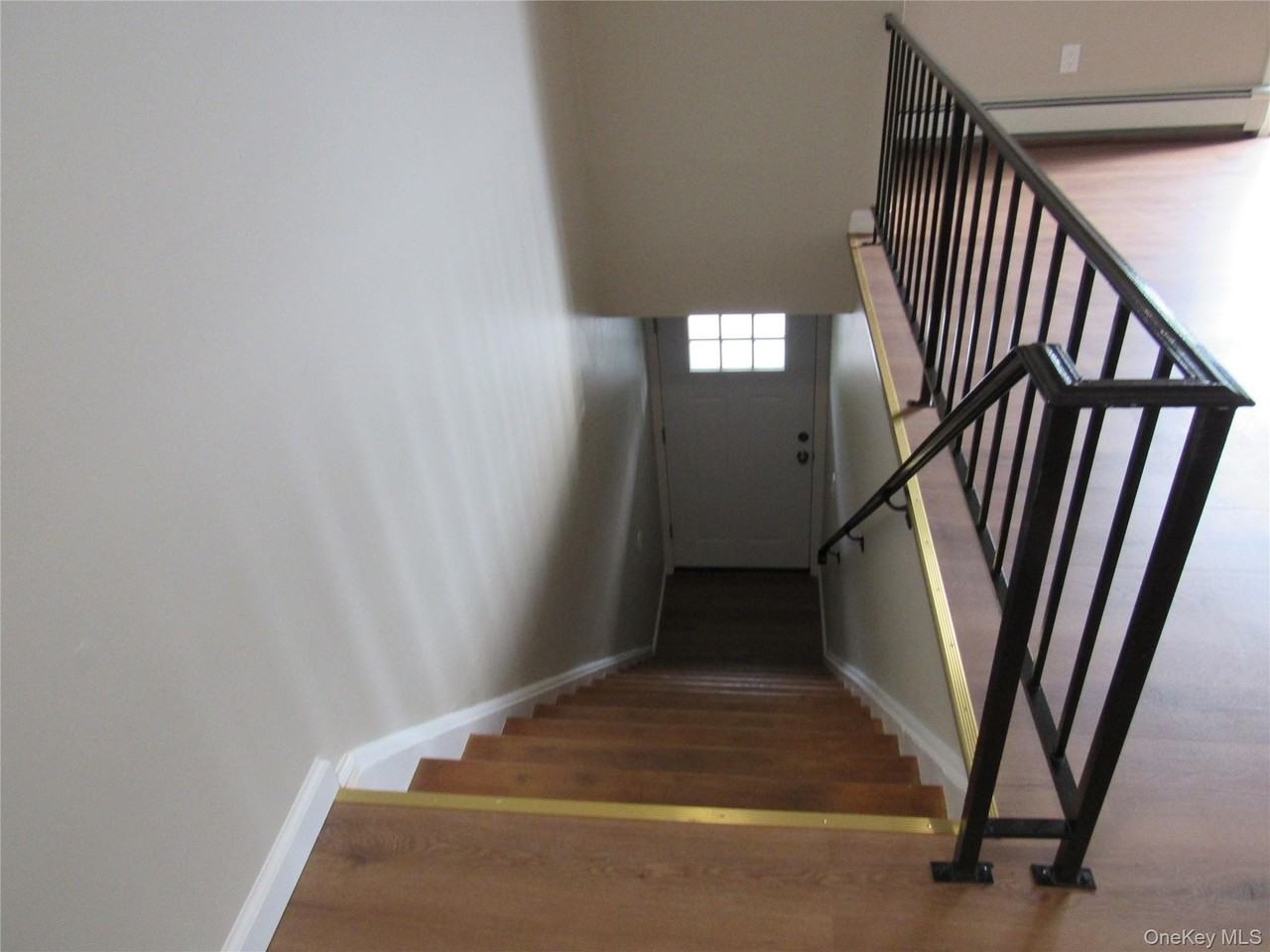 2 Fortune Rd W #3F - Photo 6 of 35