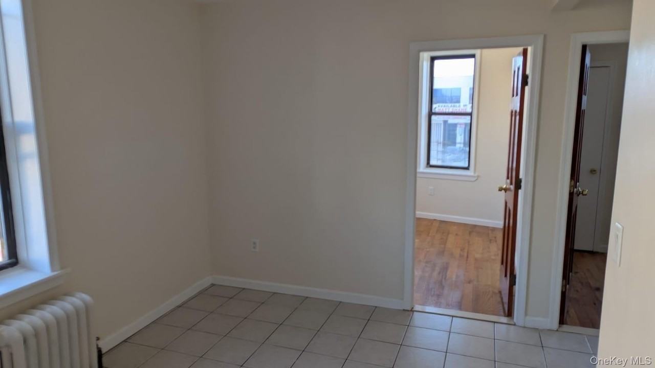 21485 Jamaica Ave #2F - Photo 3 of 9