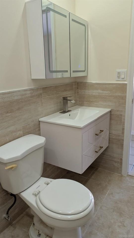 21485 Jamaica Ave #2F - Photo 6 of 9