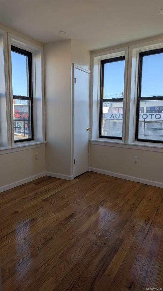 21485 Jamaica Ave #2F - Photo 7 of 9