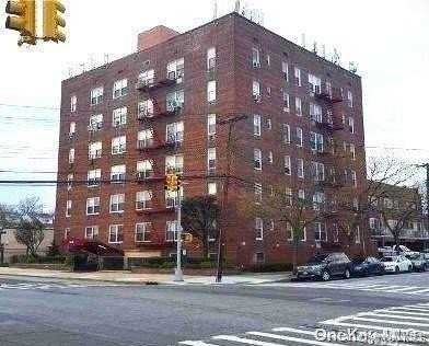 22289 Braddock Ave #6B