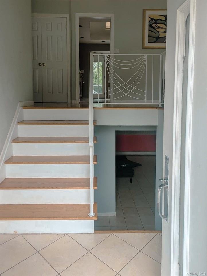 821 Cliffside Ave - Photo 2 of 11