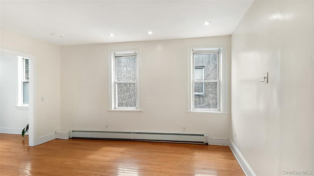 1129 E 221st St - Photo 5 of 16