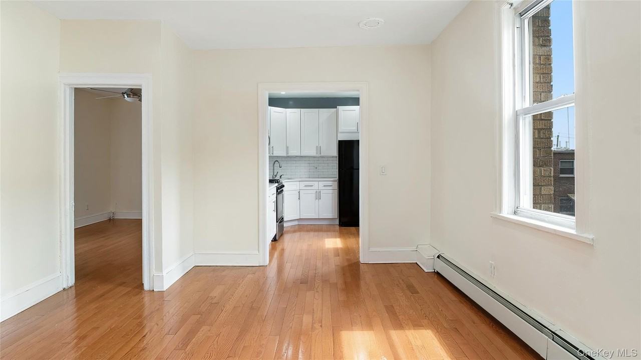 1129 E 221st St - Photo 7 of 16