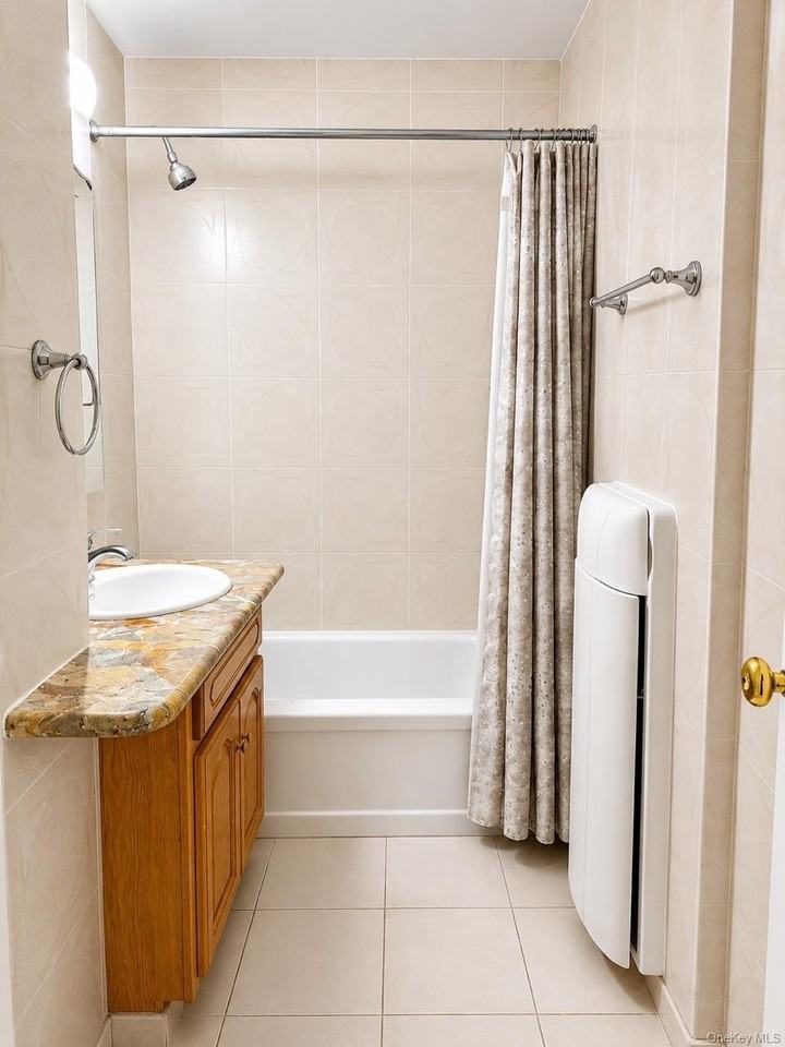 9825 64th Rd #1H - Photo 6 of 10
