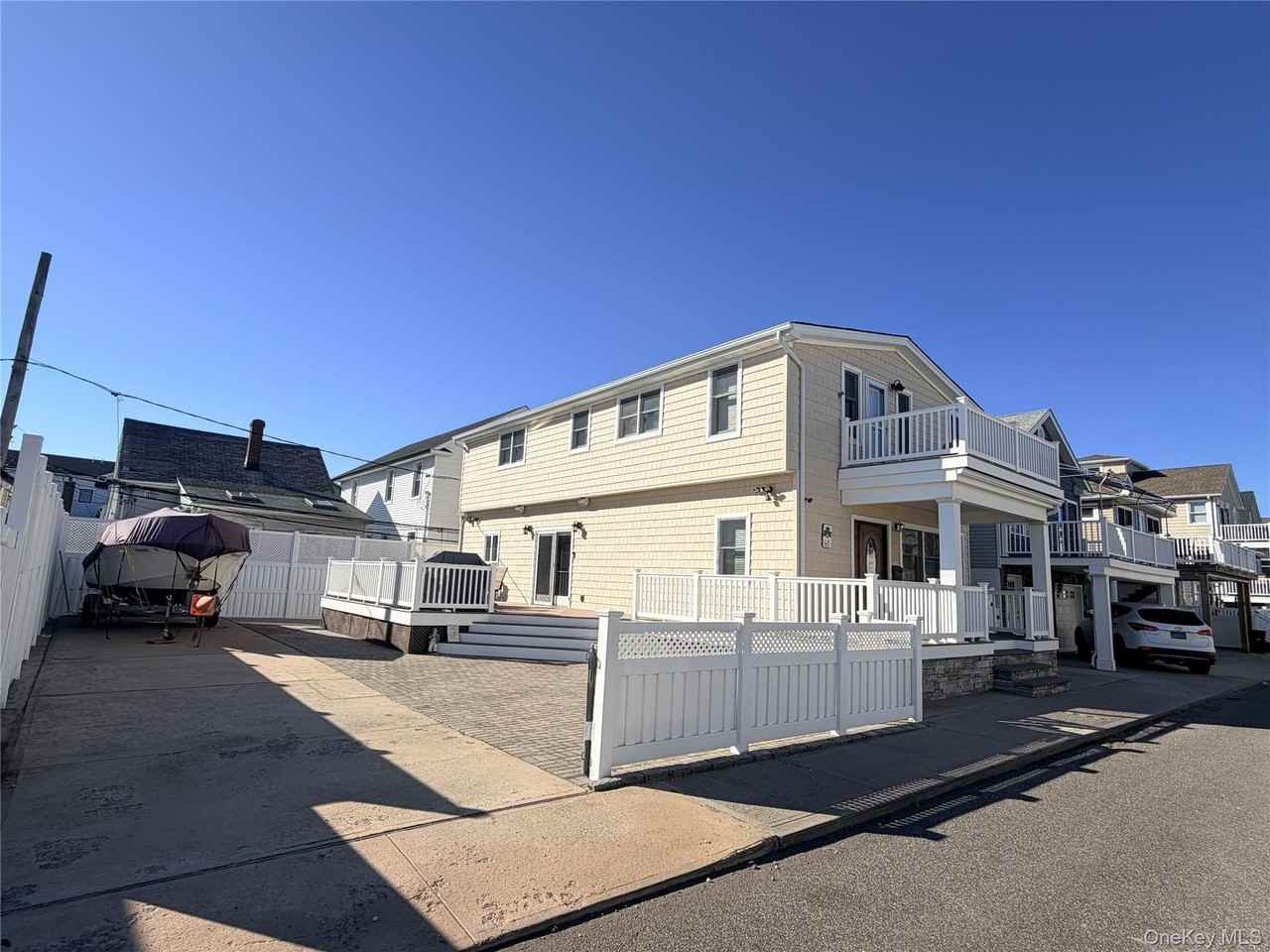 65 New Hampshire St - Photo 4 of 28