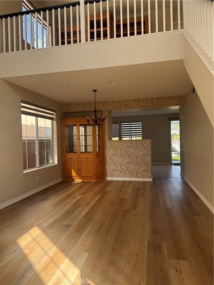 14023 Visions Dr - Photo 3 of 17