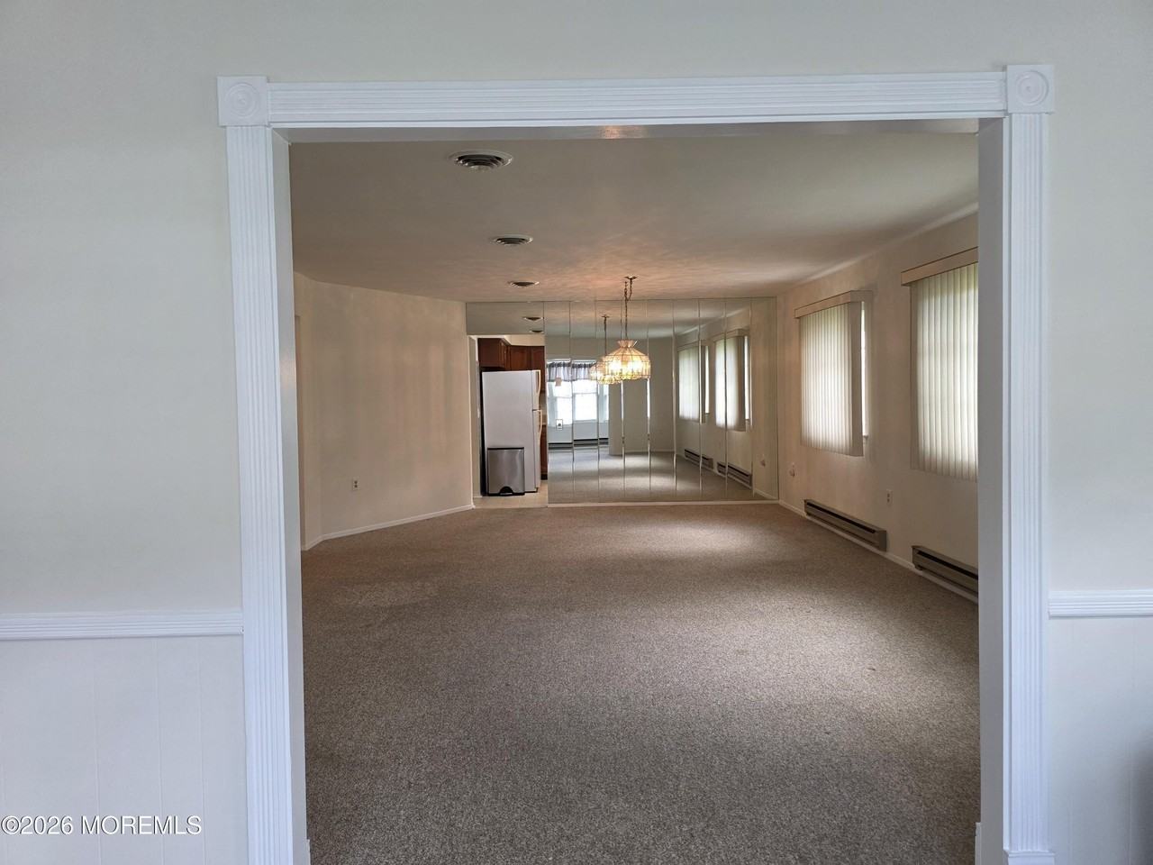 40 Birchwood Dr - Photo 3 of 13