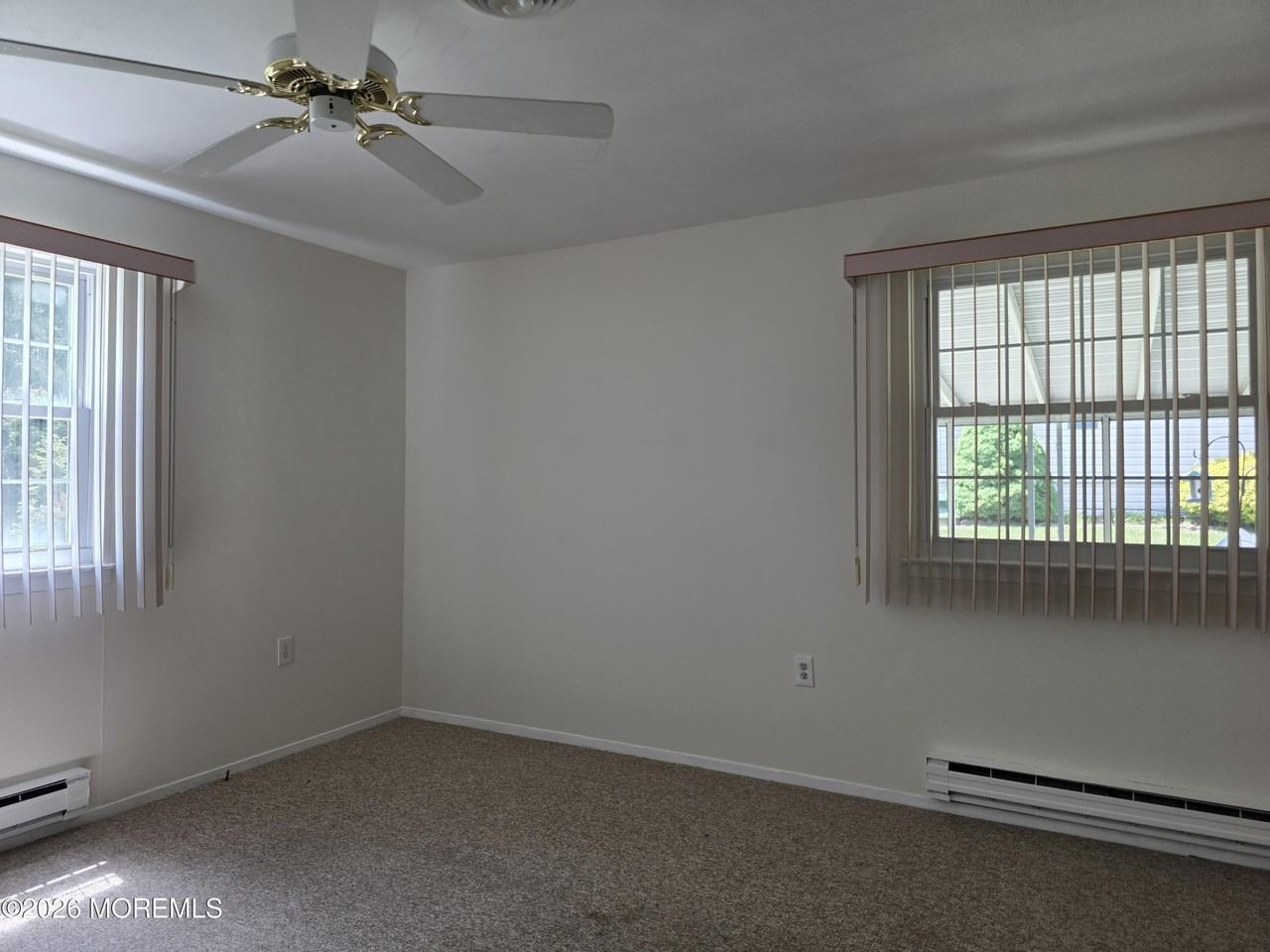 40 Birchwood Dr - Photo 6 of 13