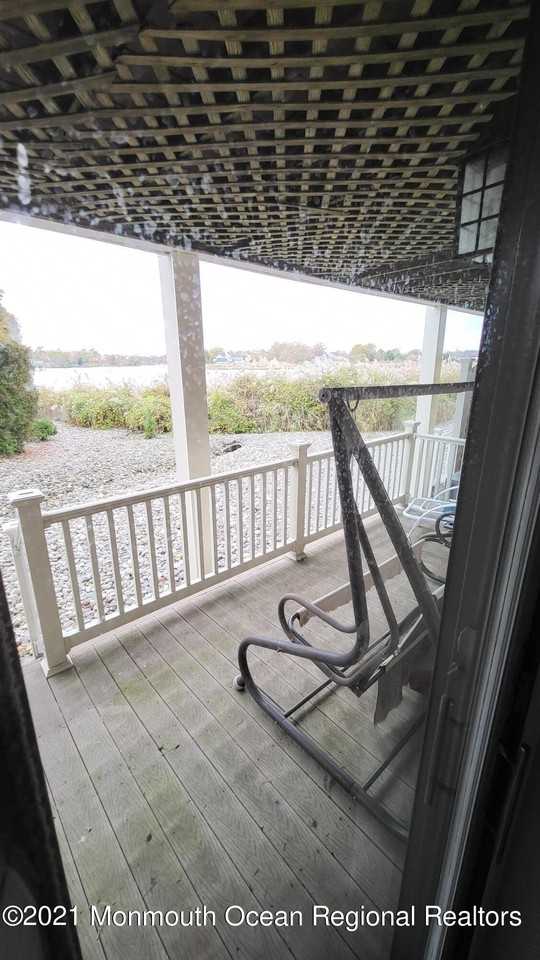 57 Bridgewaters Dr #7 - Photo 5 of 15