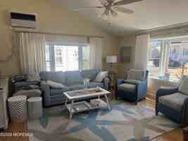 featured image of 128 San Fernando Dr