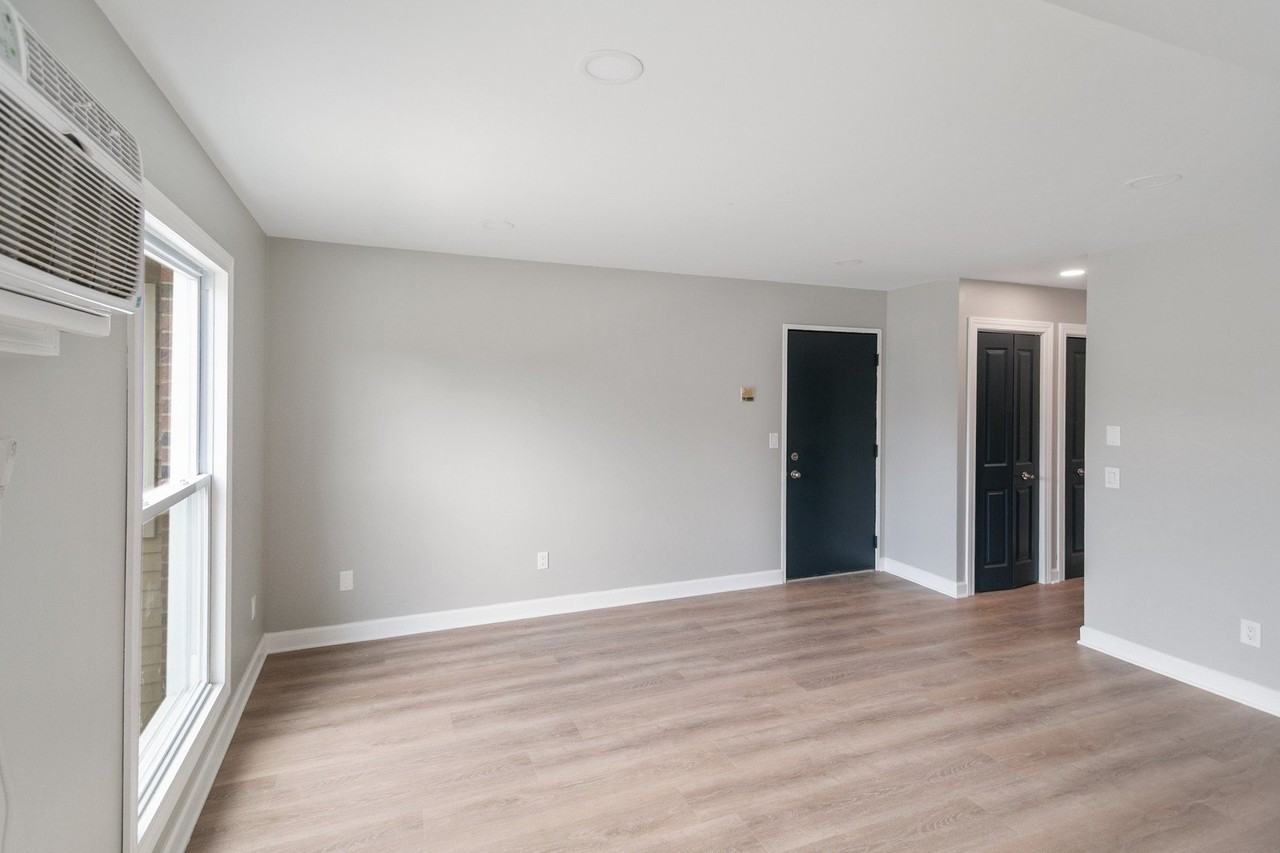 405 E Reed St #9 - Photo 7 of 14