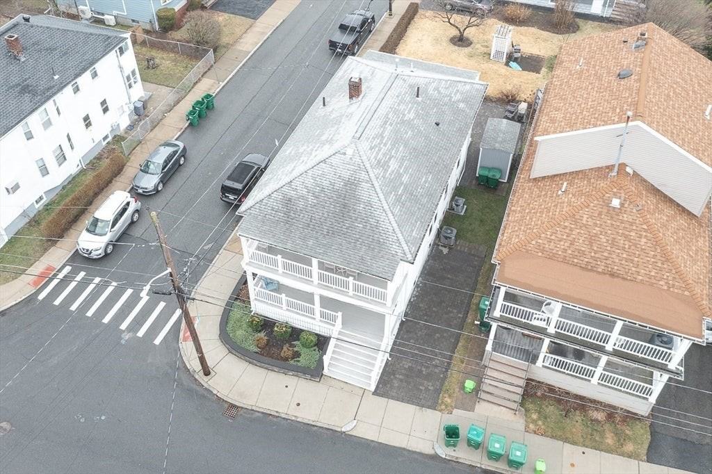 70 Windsor Rd - Photo 3 of 11