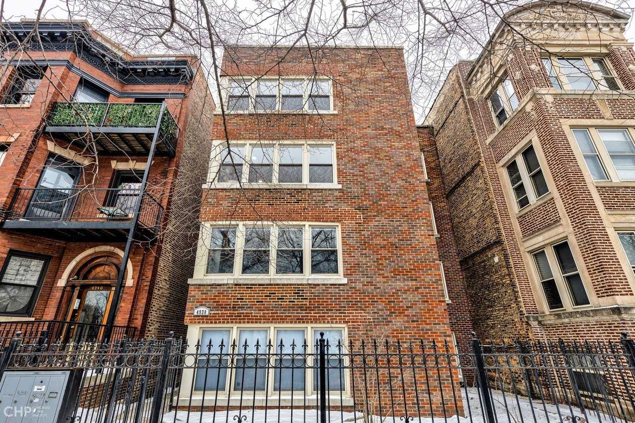 4938 S King Dr #2