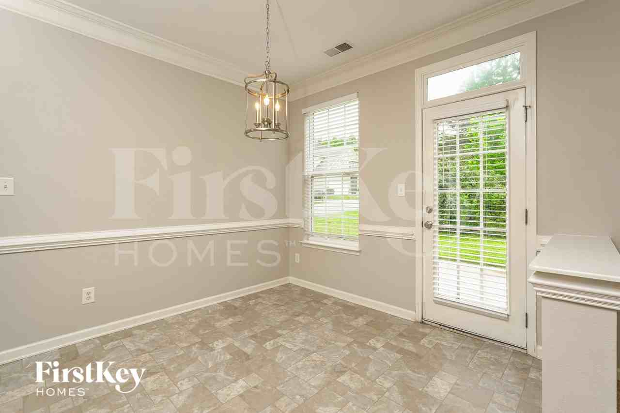 3690 Fiddlers Glenn Ct - Photo 6 of 17