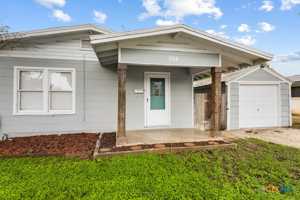 featured image of 704 Curtiss Ave