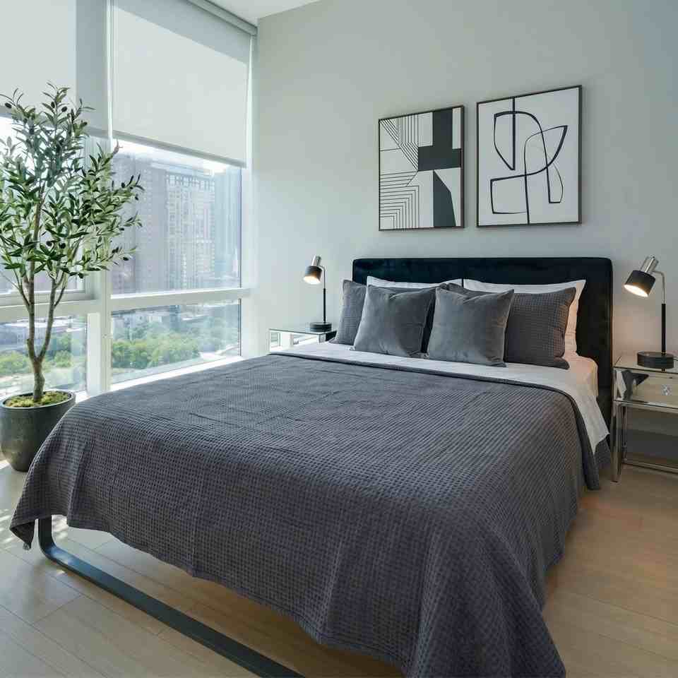 920 N Wells St #1006 - Photo 7 of 17