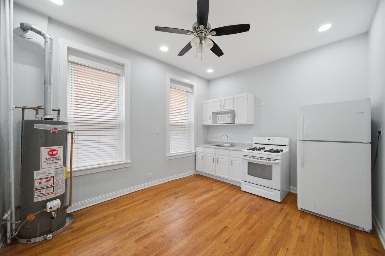 2125 W 18th Pl #1F - Photo 7 of 15