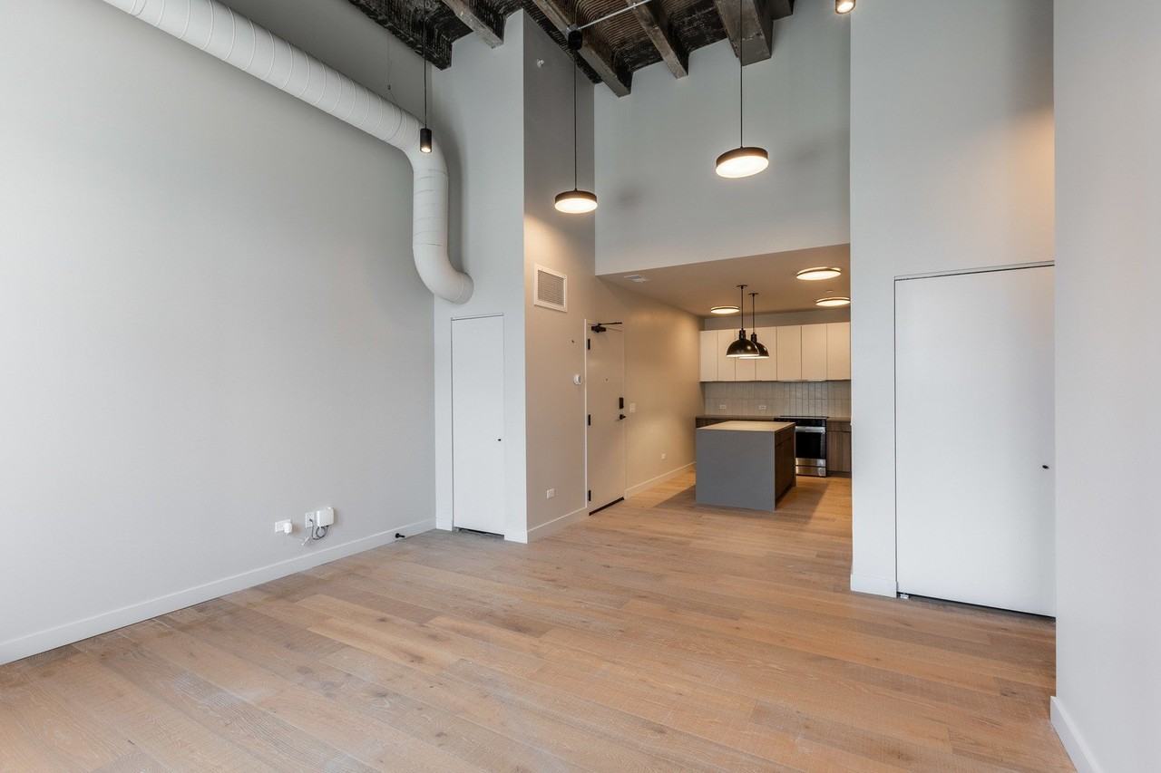 1706 Sherman Ave #201 - Photo 5 of 15