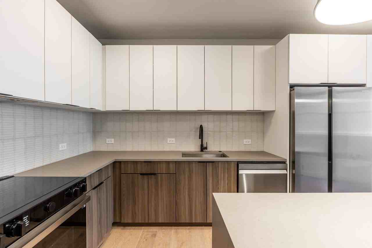 1706 Sherman Ave #201 - Photo 7 of 15