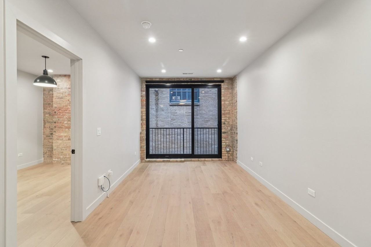 1706 Sherman Ave #212 - Photo 3 of 15