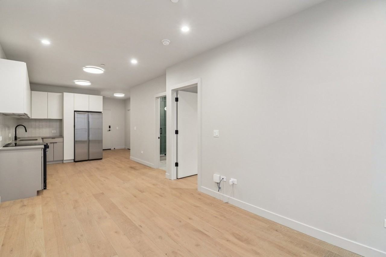 1706 Sherman Ave #212 - Photo 4 of 15