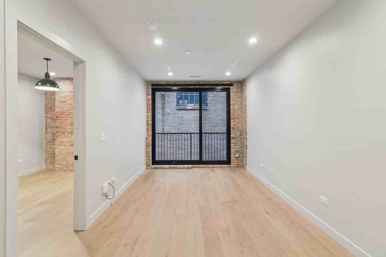 1706 Sherman Ave #214 - Photo 3 of 16
