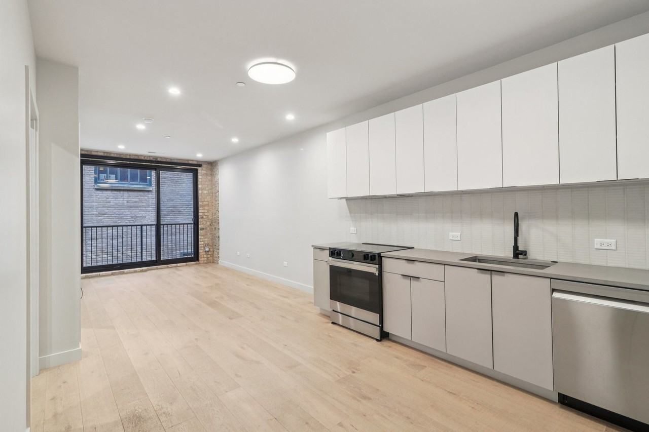 1706 Sherman Ave #214 - Photo 6 of 16