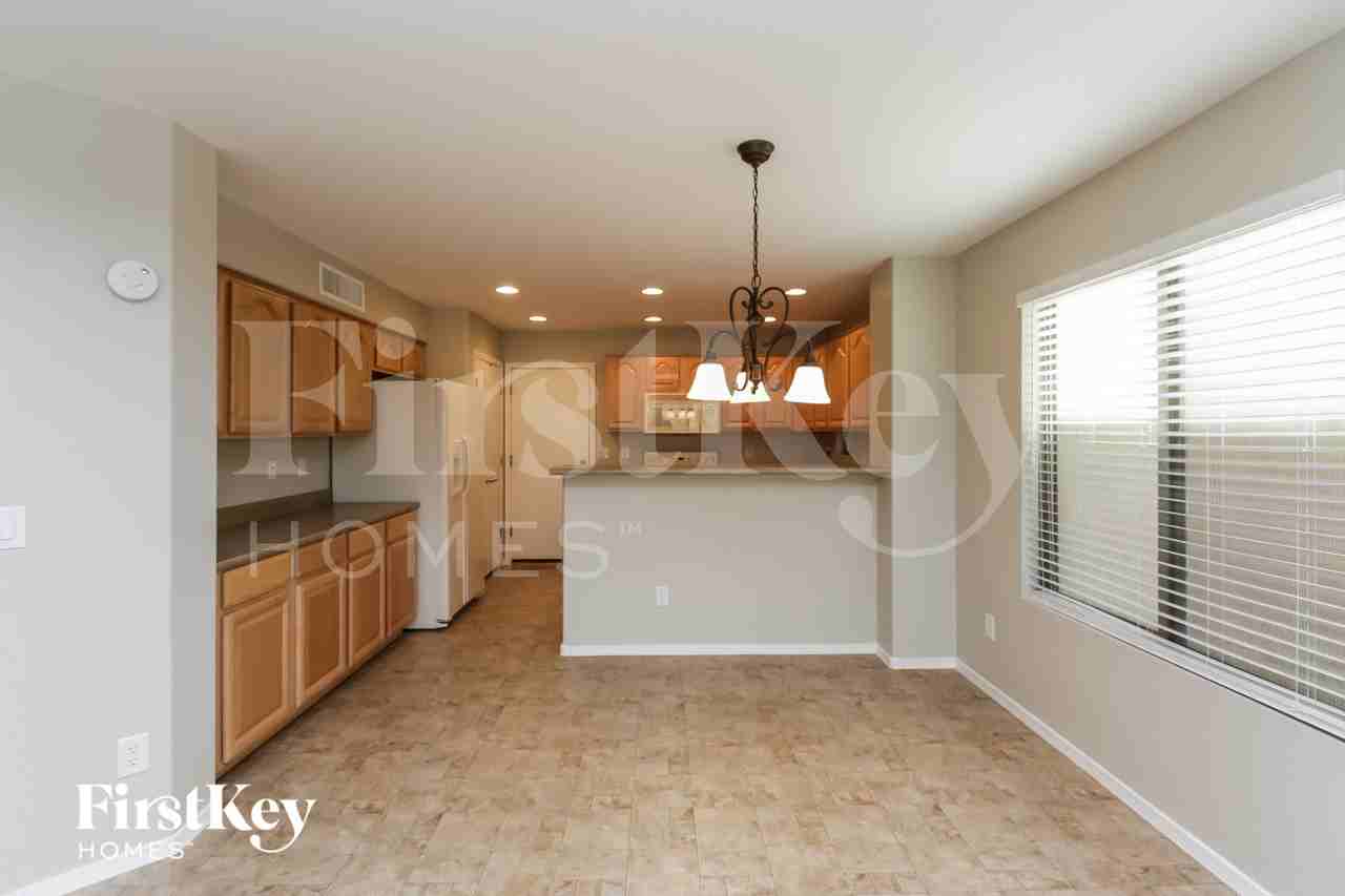 35426 N Happy Jack Dr - Photo 4 of 16