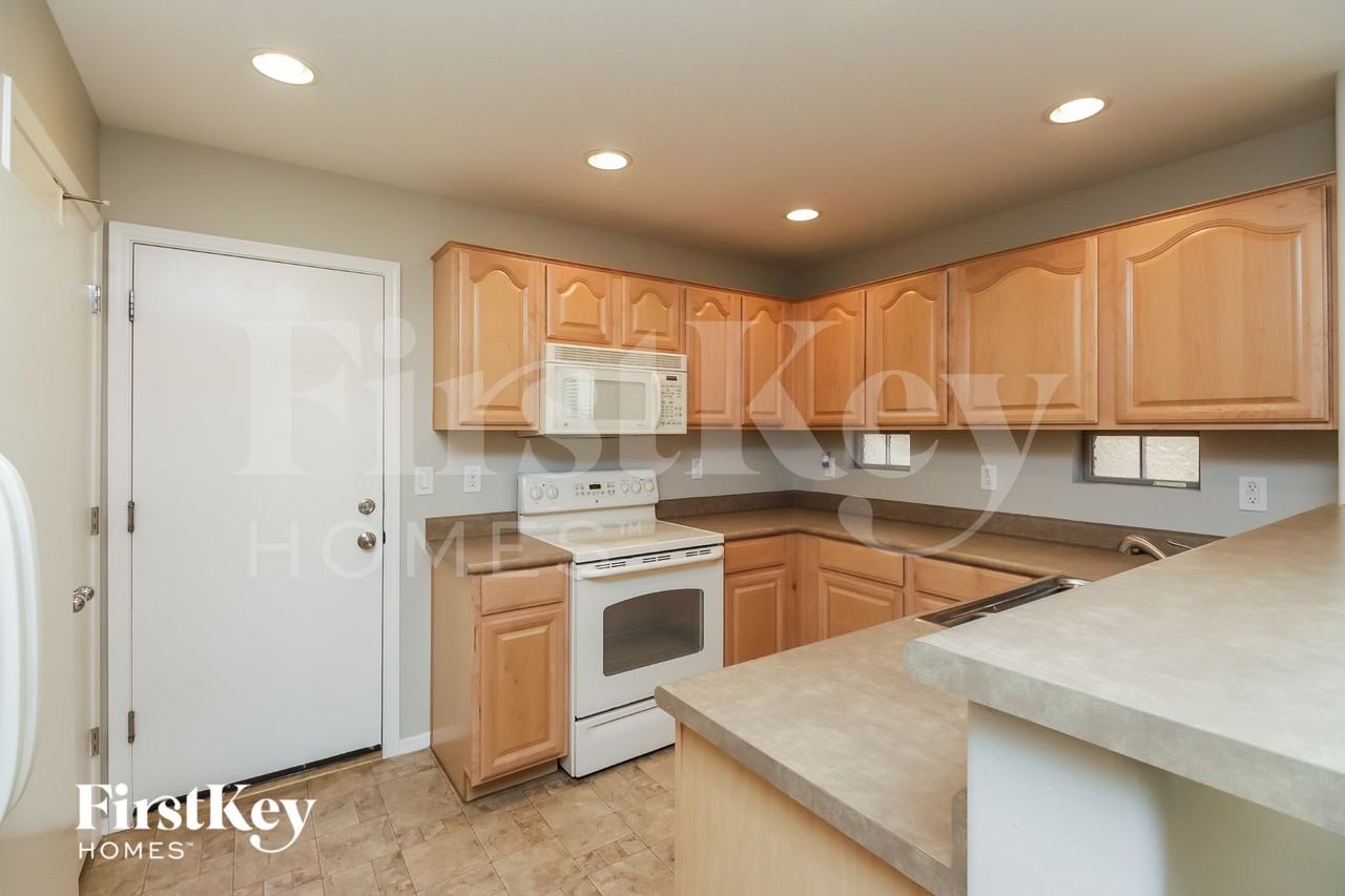 35426 N Happy Jack Dr - Photo 5 of 16