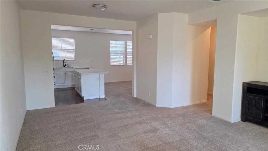 620 Asbury Dr - Photo 5 of 15