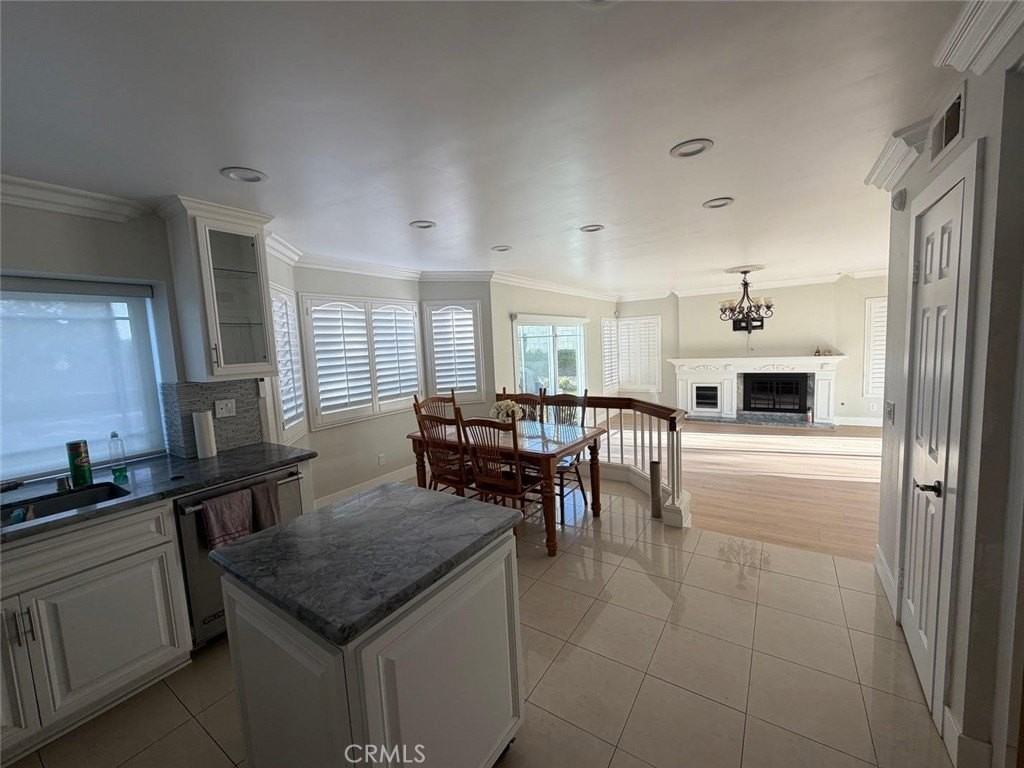 807 Cottonwood Way - Photo 6 of 9