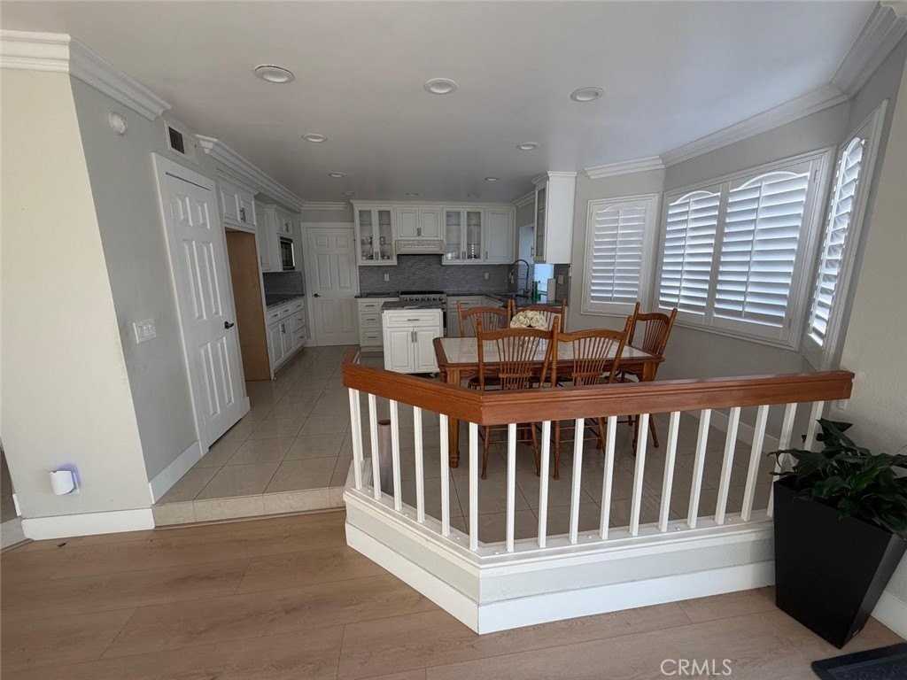 807 Cottonwood Way - Photo 7 of 9