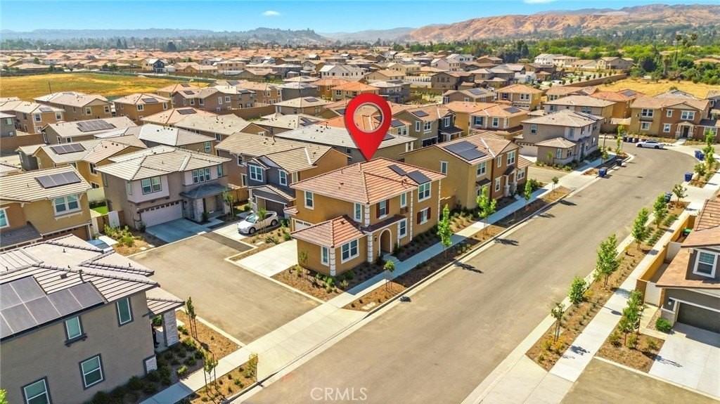 10843 Pala Bells St - Photo 4 of 50