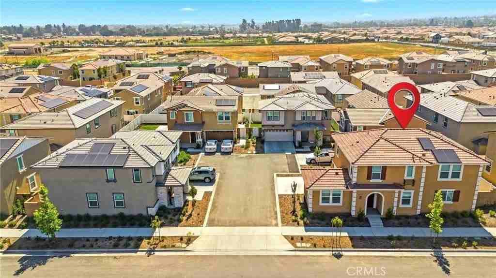 10843 Pala Bells St - Photo 5 of 50