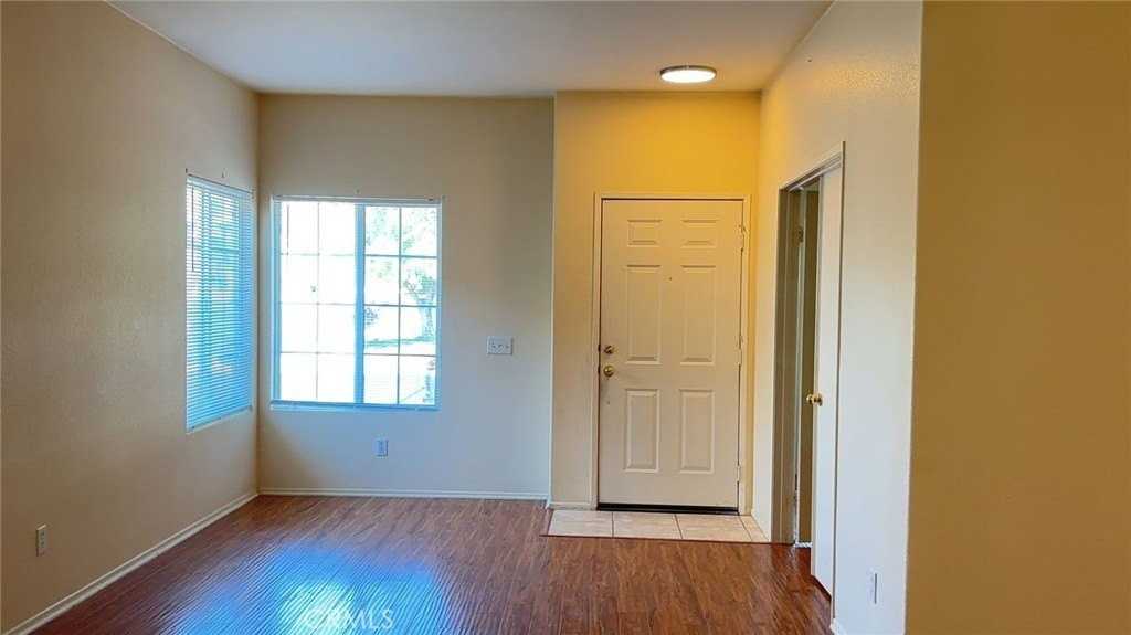 27531 Sierra Madre Dr - Photo 3 of 24