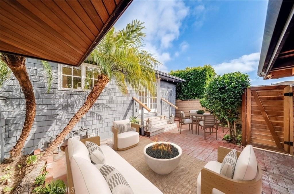 1641 Catalina - Photo 3 of 20