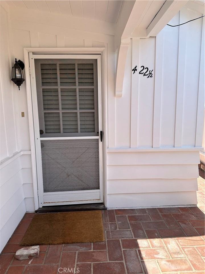 422 Fernleaf Ave - Photo 2 of 7