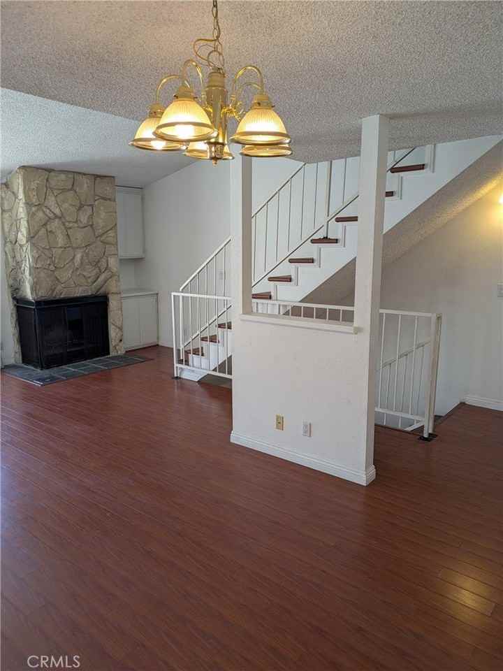 2105 Mathews Ave #10 - Photo 2 of 19