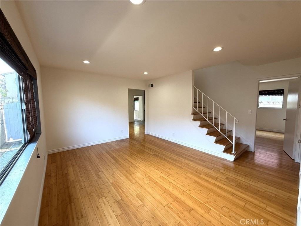17808 Tamcliff Ave - Photo 2 of 25
