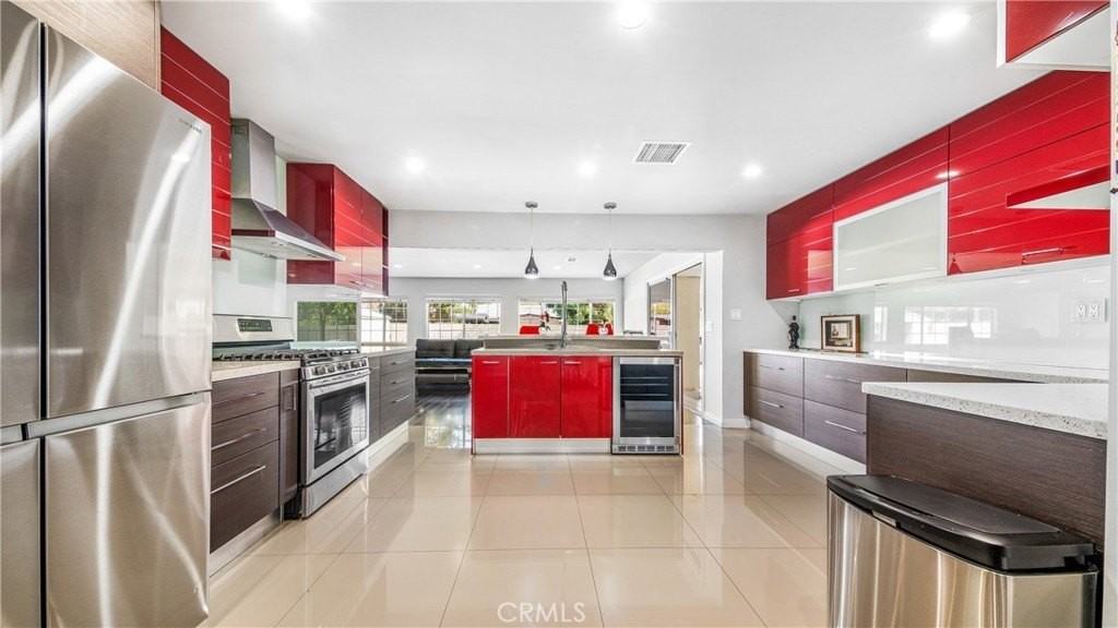 7938 Ventura Canyon Ave - Photo 3 of 23