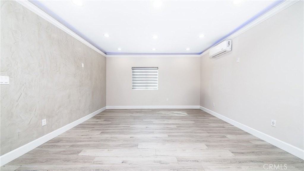 7936 Ventura Canyon Ave - Photo 4 of 5