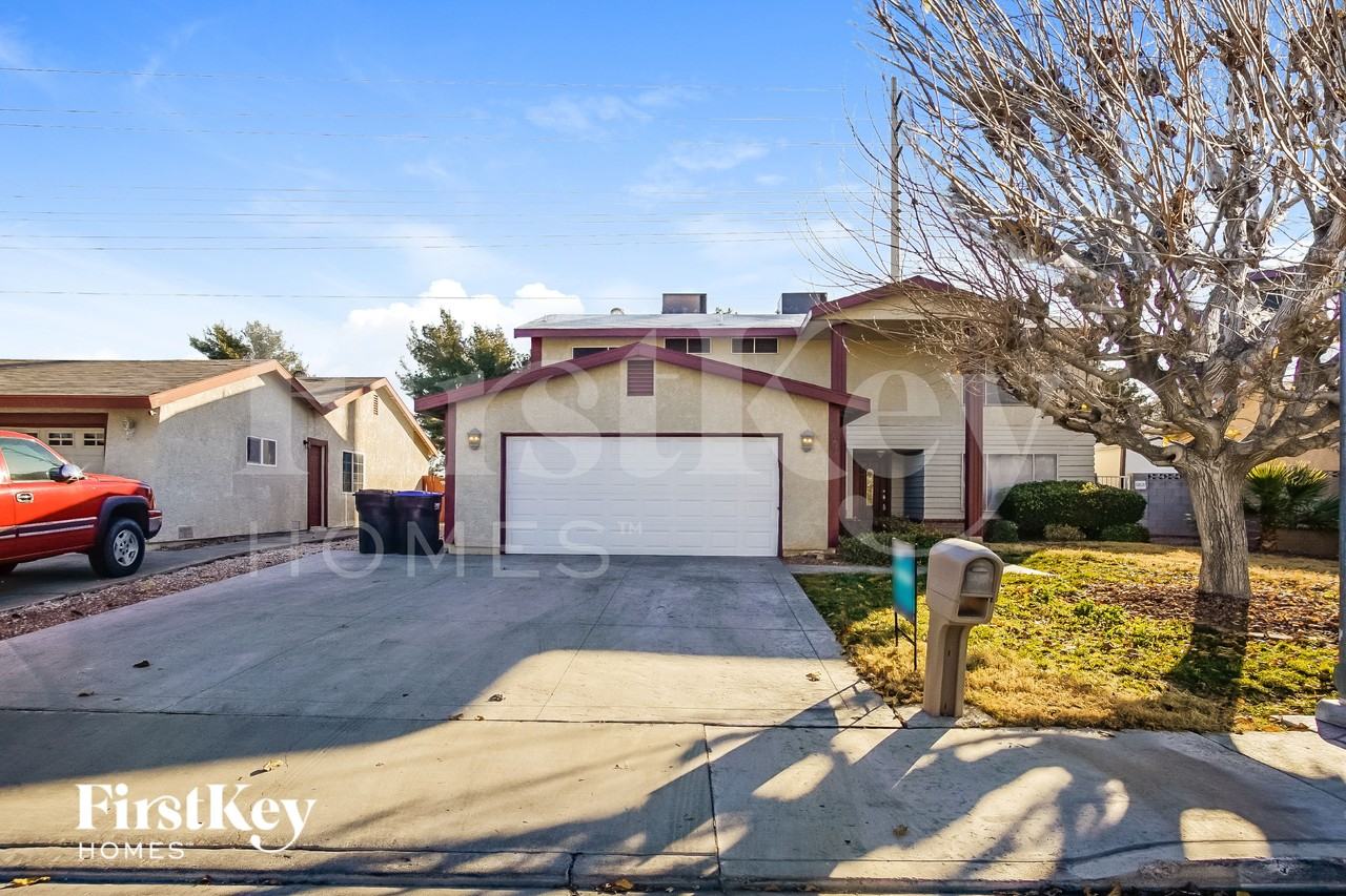 2406 El Cid Ct